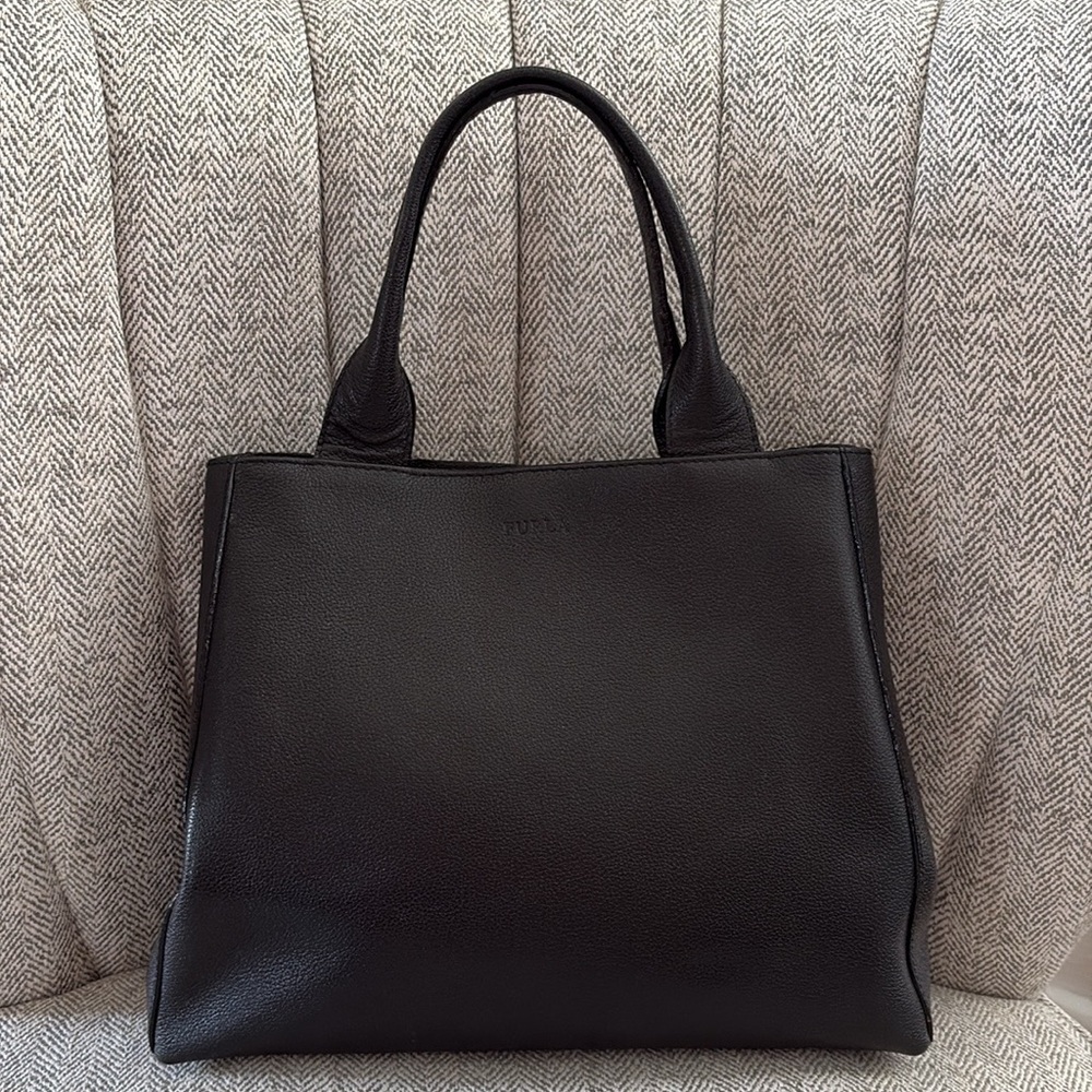 Furla Black Leather Purse